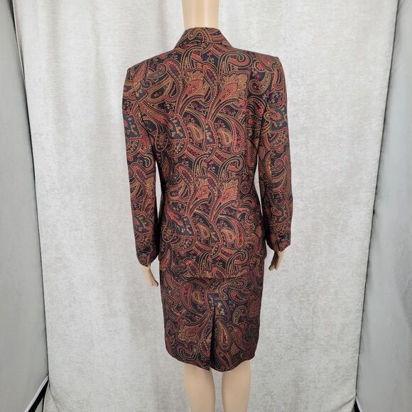 JH Collectibles Silk Paisley Blazer and Skirt Vintage 90s Suit Matching Set - Picture 9 of 15